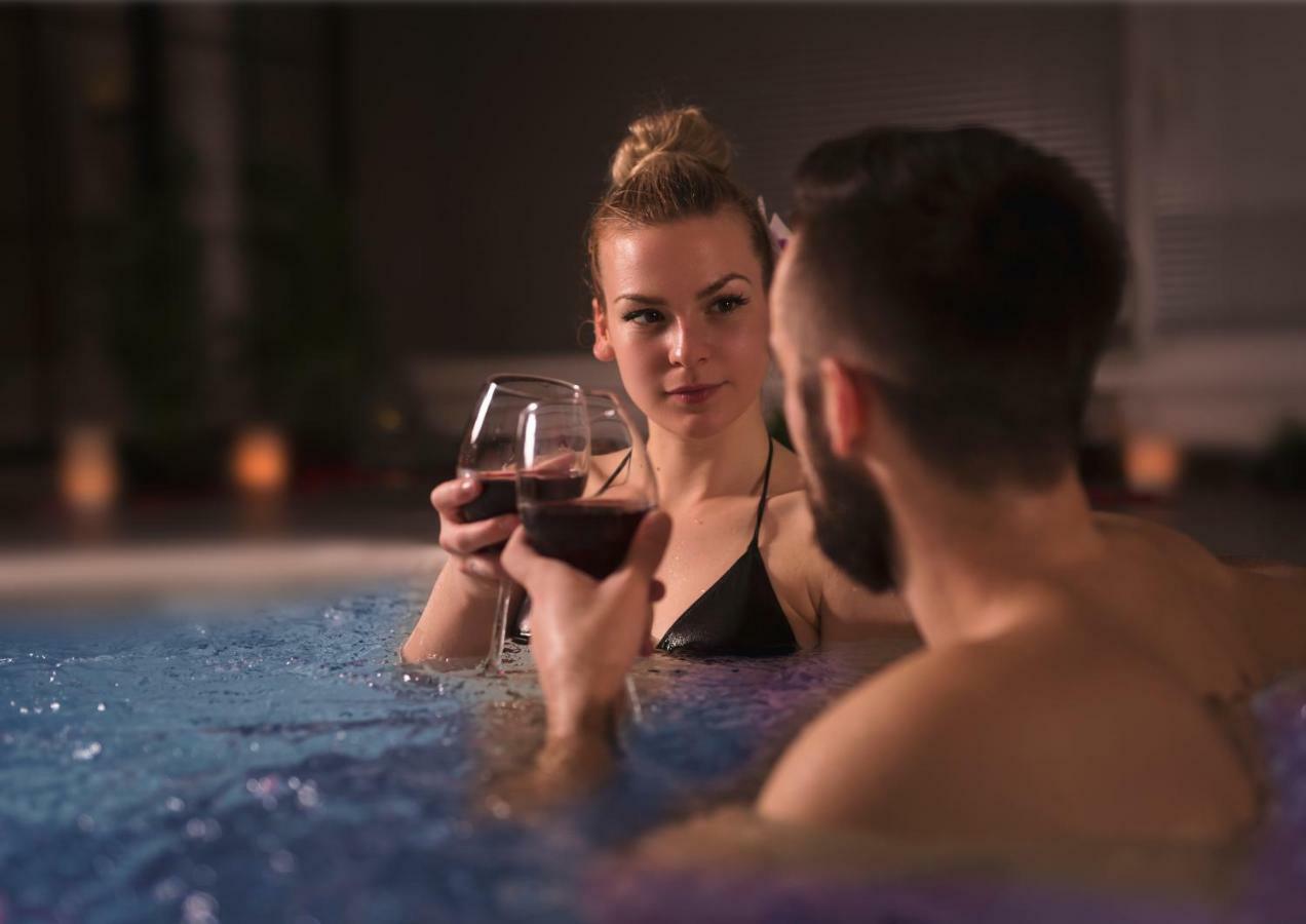 Loft Spa - Cote Chateau. 카르카손 외부 사진
